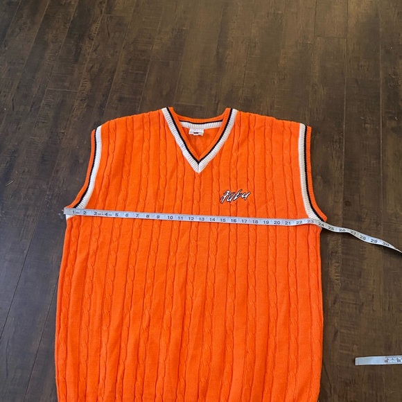 Y2K Streetwear Vintage FUBU vest - Picture 5 of 8